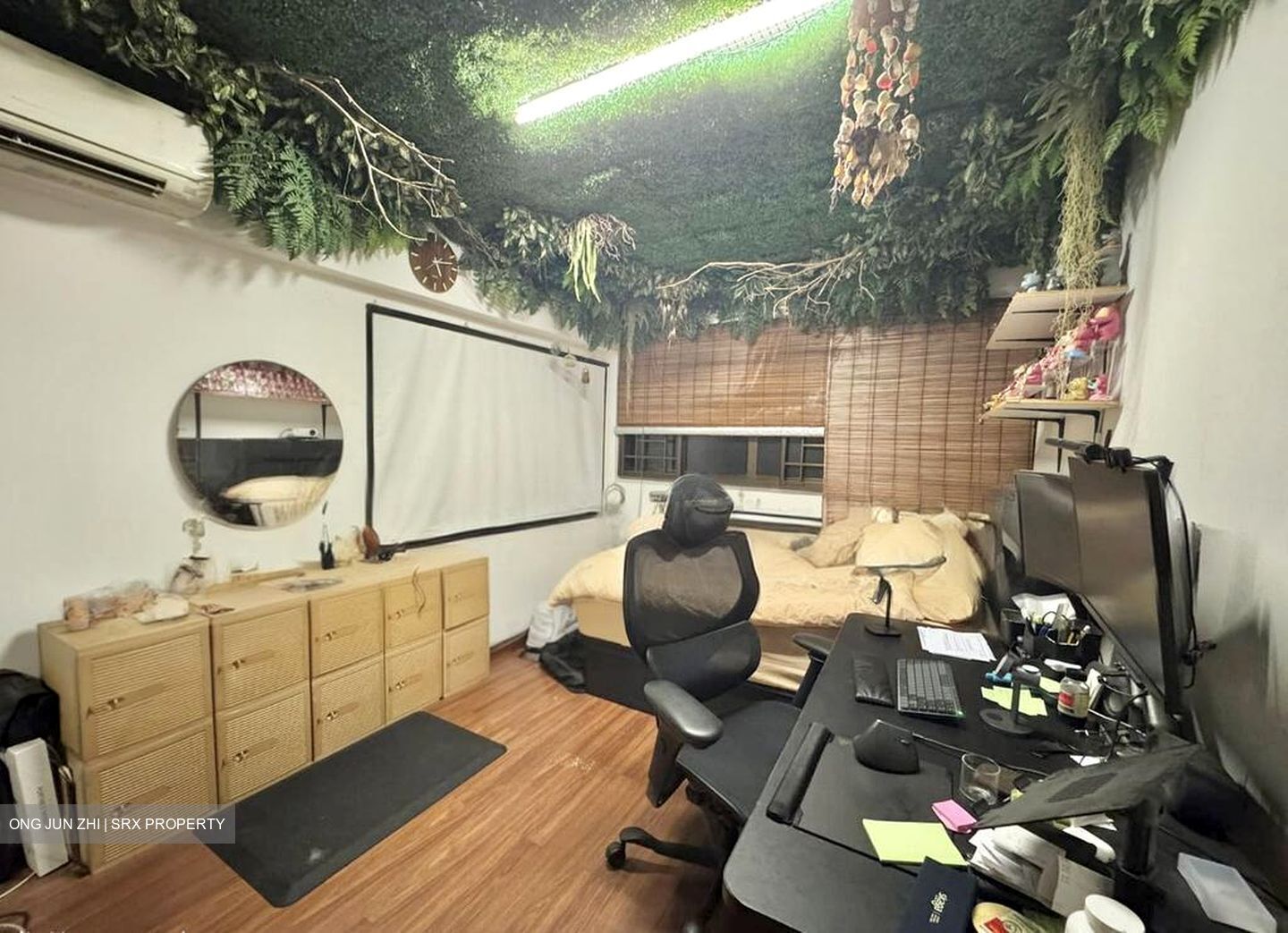 Blk 325 Jurong East Street 31 (Jurong East), HDB Executive #499486271